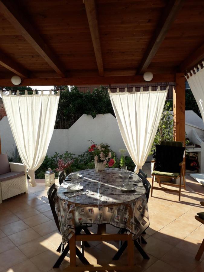 Bed and Breakfast Sole D'Oro Iun S4354 La Maddalena  Exteriér fotografie