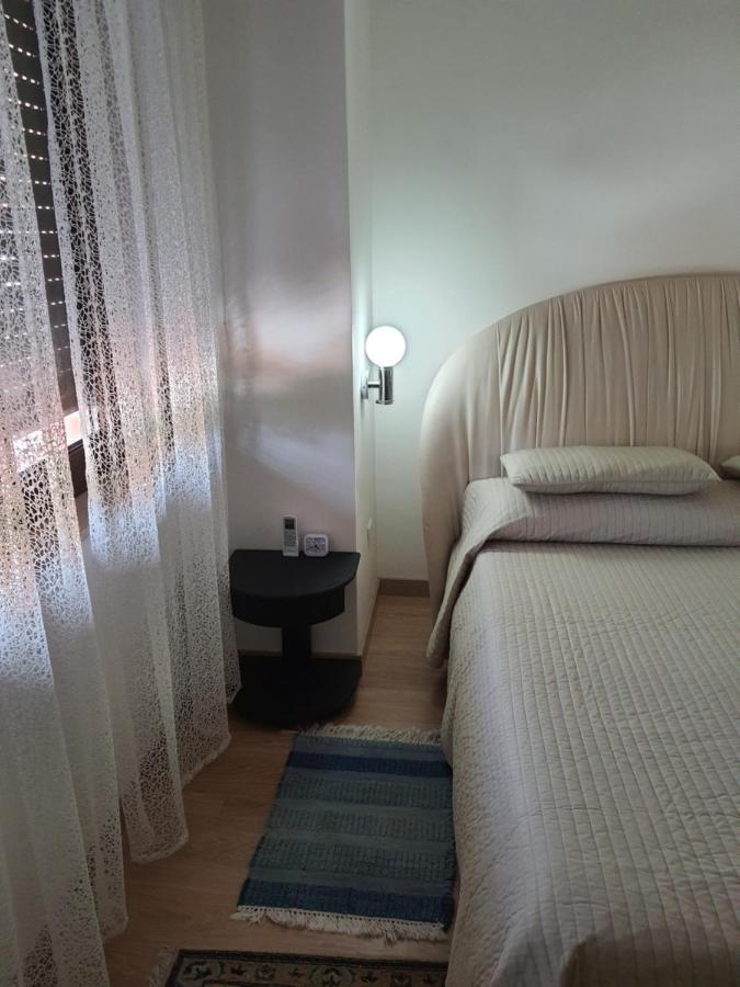 Bed and Breakfast Sole D'Oro Iun S4354 La Maddalena  Exteriér fotografie