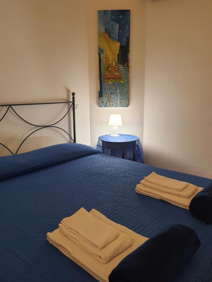 Bed and Breakfast Sole D'Oro Iun S4354 La Maddalena  Exteriér fotografie