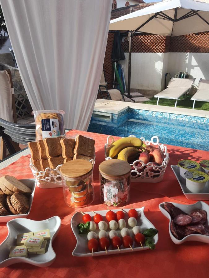 Bed and Breakfast Sole D'Oro Iun S4354 La Maddalena  Exteriér fotografie